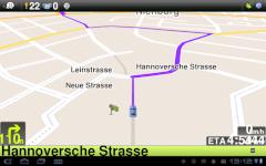 Das Navigationssystem Waze nutzt das Online-Kartenmaterial von Openstreetmap.