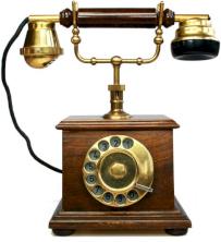 Antikes Festnetztelefon mit Whlscheibe