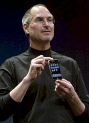 Steve Jobs bei der Prsentation des ersten iPhone