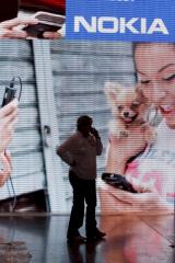 Bestimmte Handys von Nokia und HTC darf die Telekom nicht mehr an Geschftskunden verkaufen.