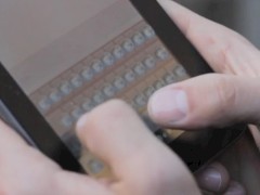 Tactus zeigt transparente, dynamische Tastatur
