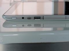 Selten: Das Acer Iconia A210 hat einen USB-Host-Anschluss.