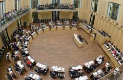 Bundestag verabschiedet Gesetzespaket gegen unserise Geschftspraktiken