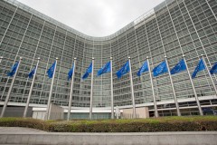 Die EU erlaubt den Staaten, die Festnetzregulierung aufzuheben.