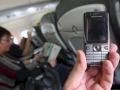 Handys im Flugzeug: War's das bald schon wieder?