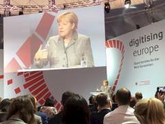 Bundeskanzlerin Angela Merkel auf der digitising europe