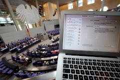 Rechner in Merkels Bundestagsbro wurde angegriffen
