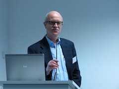 Dieter Will von der ADVA Optical Networking auf der Breko-Glasfasermesse