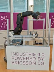 Ericsson: Vernetzte Roboter kommunizieren ohne Kabel