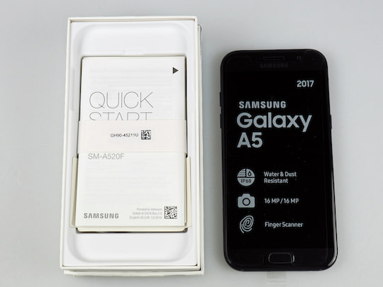 Galaxy A5 (2017) im Unboxing: So elegant ist Samsungs Mittelklasse