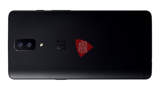 Sieht so die Rckseite des OnePlus 5 aus?