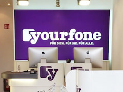 yourfone-Shop mit Smartphones