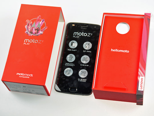 Motorola Moto Z2 Play im Unboxing, erster Kurz-Test