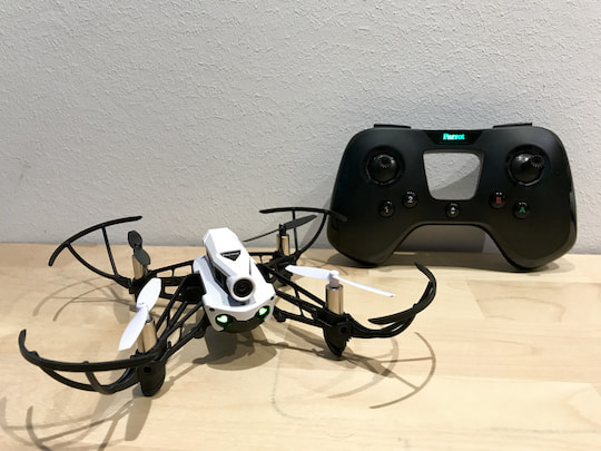 Drohne und Kontroller