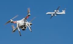 Mobilfunktechnik soll verhindern, dass Drohnen Flughfen zu nahe kommen