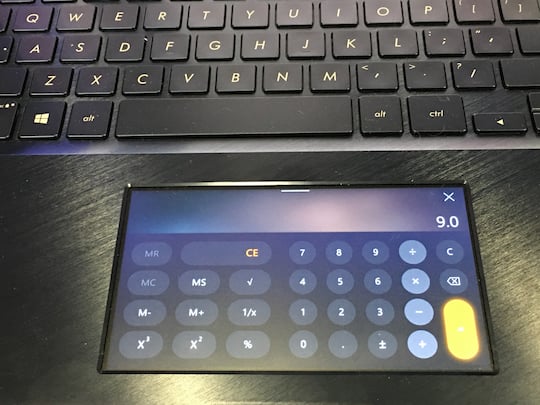 Taschenrechner auf dem Asus ScreenPad