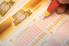 Lottoschein ausfllen: Das erledigen die meisten Nutzer lieber im Internet