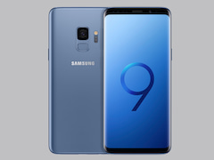 Das Samsung Galaxy S9 Plus kann man auch in blau haben.