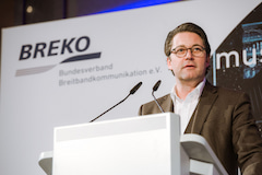 Minister Andreas Scheuer war Ehrengast bei der Jahrestagung des BREKO-Verbandes fr Breitbandkommunikation