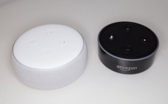 Neuer und alter Echo Dot im Vergleich