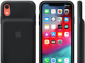Apples Smart Battery Case umschliet ein iPhone XR.