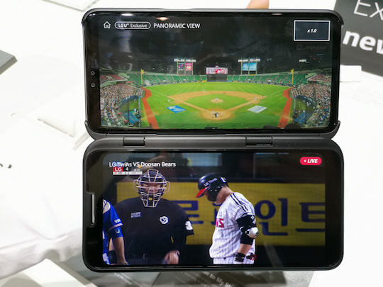 Zwei verschiedene Perspektiven eines Baseball-Spiels