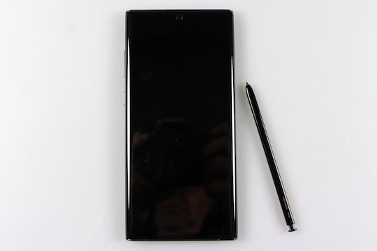 Das Galaxy Note 10+ in "Aura Black"