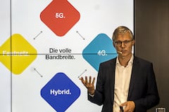 Drei-CEO Jan Trionow prsentiert die neuen Hybrid-Tarife.