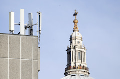 Huawei-Antennen sind an vielen Stellen Europas zu sehen (St. Pauls Cathedral in London). Werden sie bald in Frankreich hergestellt? 
