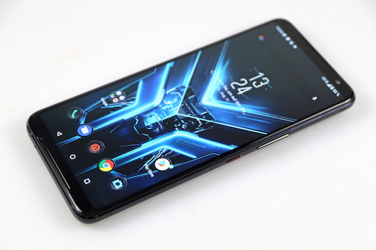 Das Display des Asus Rog Phone 3 misst 6,6 Zoll