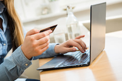 Online-Shopper brauchen fr Kreditkartenzahlungen nun zwei weitere Sicherheitsfaktoren