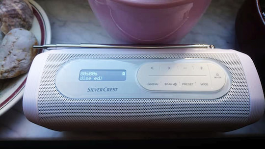 Silvercrest-Bluetooth-Box mit DAB+