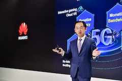 Ryan Ding, Vorstandsmitglied von Huawei stellte in Barcelona neue Technik seines Unternehmens fr 5G vor