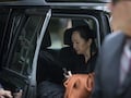 Meng Wanzhou (l), Finanzchefin von Huawei und Tochter des Konzerngrnders, bei ihrer Ankunft vor dem Obersten Gerichtshof von British Columbia. 