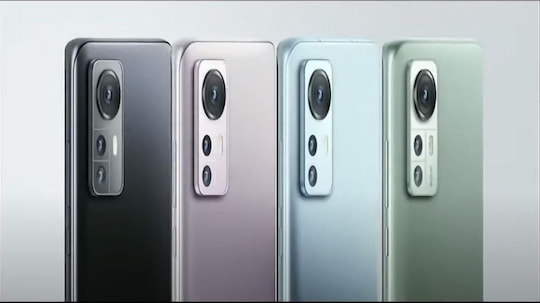 Xiaomi 12 in verschiedenen Farben