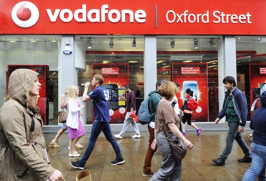 In Grobritannien wird diskutiert, ob Vodafone UK mit Three UK fusionieren knnte. Direkte Auswirkungen auf Deutschland sind derzeit unwahrscheinlich