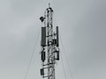 Antennen einer 5G-Basisstation fr C-Band und Millimeterwellen. In Deutschland wird zwischen 700 und 3.800 MHz gesendet.