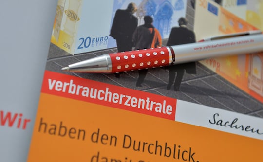 Paletten-Angebote: Die Verbraucherzentrale Sachsen warnt aktuell vor angeblich gnstiger Elektronik