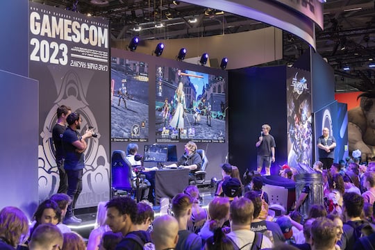 Gamescom: Stand Hovoverse, Entertainment Area, Halle 6
