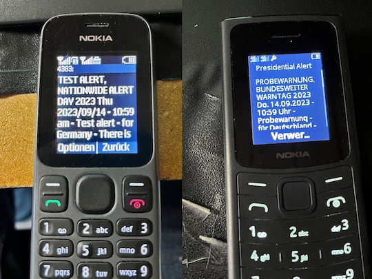 Nokia 101 mit britischer SIM-Karte (l.) und Nokia 110 mit "Presidential Alert" und deutscher SIM-Karte 