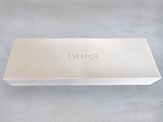 Apple-typische Verpackung fr die Apple Watch Series 9