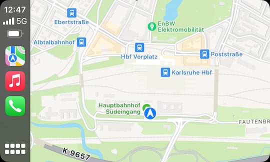 Unterhalb des "Hauptbahnhof Sdeingang" (blauer Pfeil") befindet sich das "Werksgelnde" von 1&1 mit dem eigenen Sender.