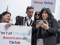 Anhnger von TikTok verfolgen die Abstimmung im Kapitol in Washington
