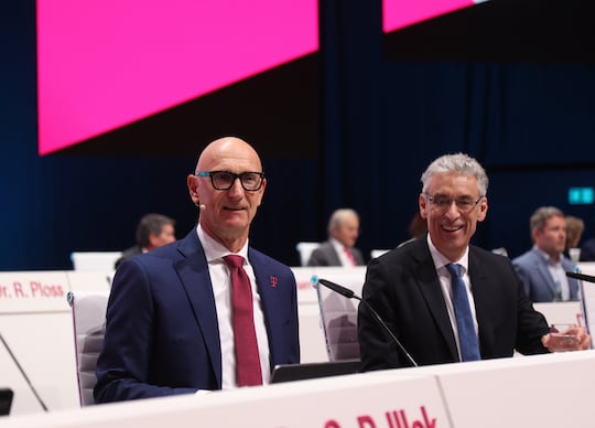 Der Chef und sein Chef: Telekom Chef Tim Httges und Telekom-Aufsichtsratsvorsitzender Dr. Frank Appel (rechts)