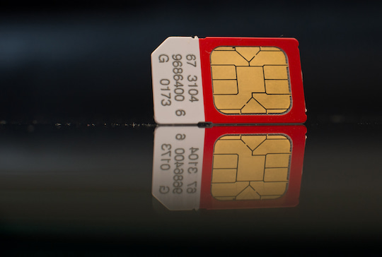 Nicht immer beinhaltet eine kostenlose SIM-Karte auch einen kostenlosen Tarif